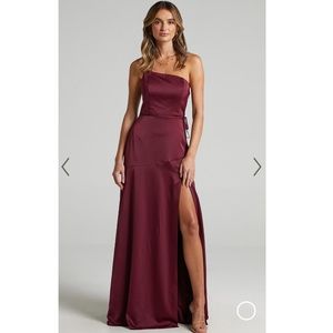 Brand new dress, never worn with tags!!!!